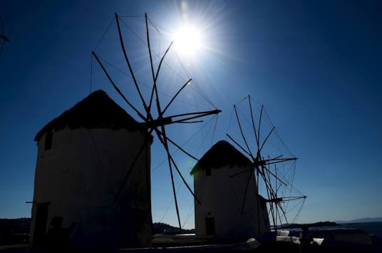 1379326_10151645290076606_14421053_n